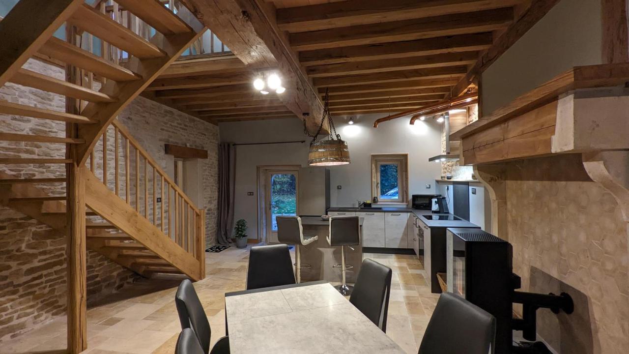 La Ferme Du Chateau Beire-le-Châtel Buitenkant foto